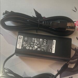 Sleek Black Power Adapter for Tablets